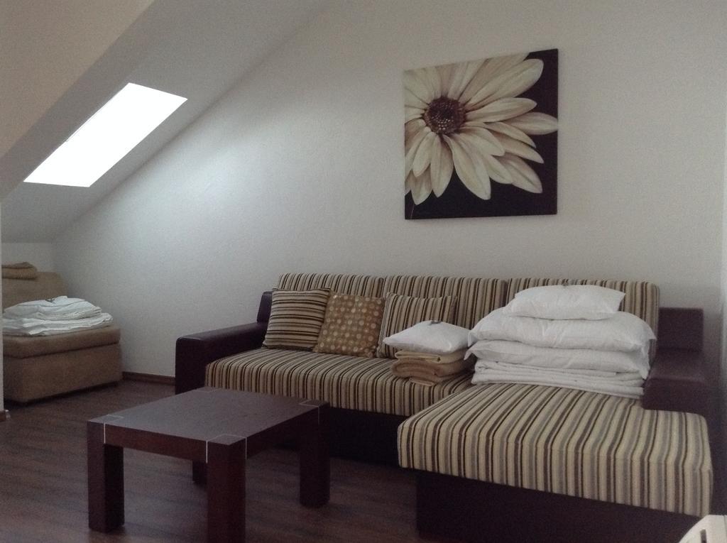 Apartments Vila Oksana Mimice Zewnętrze zdjęcie